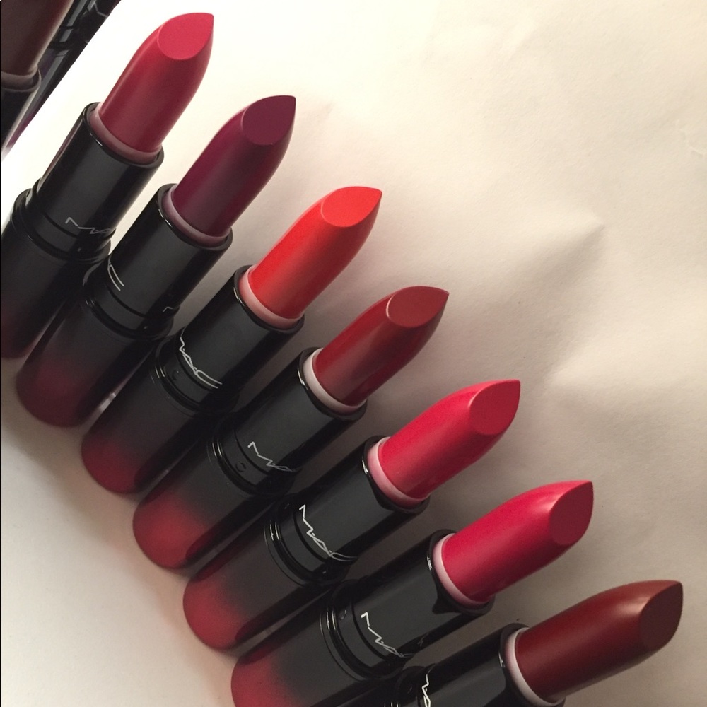 Mac  Love me lipsticks bundle